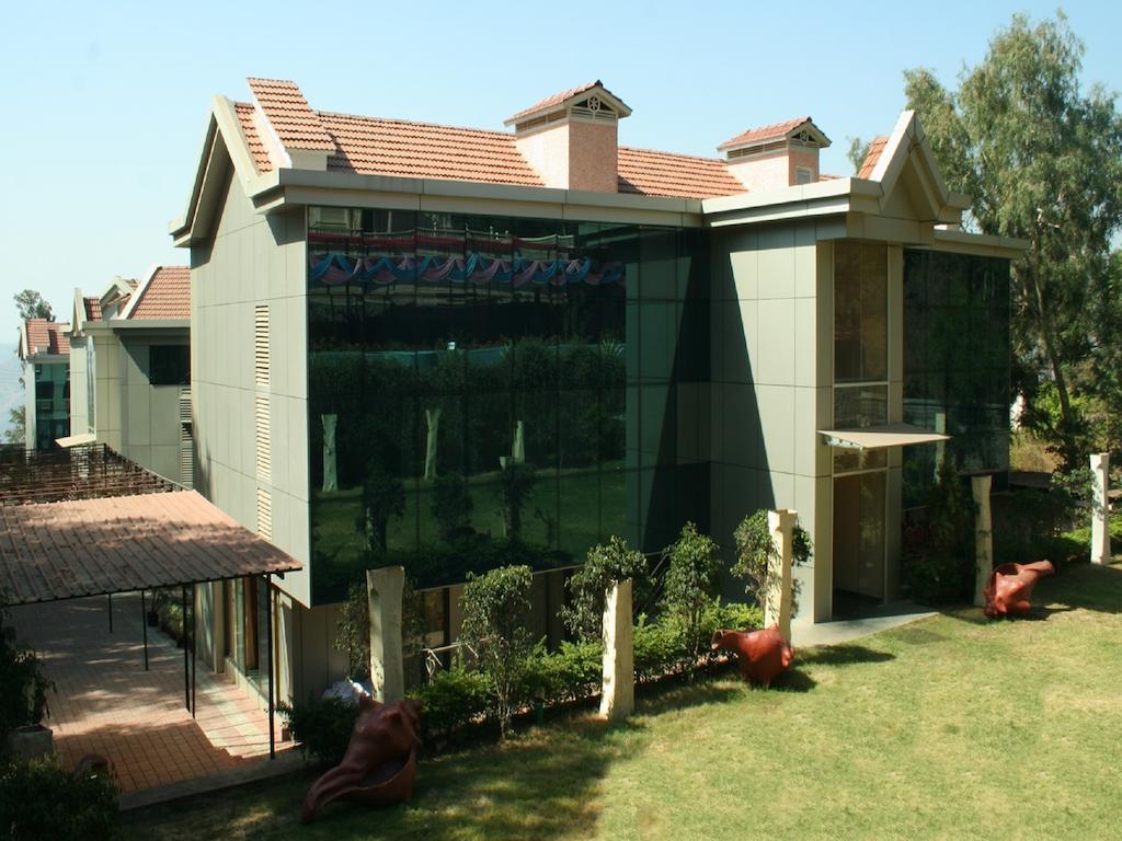 Summer Plaza Resort Panchgani Exterior foto